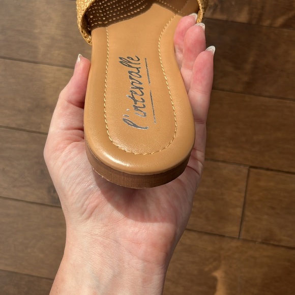 L’Intervalle Abilene Camel Flat Sandals Size EU 38 - Picture 11 of 11